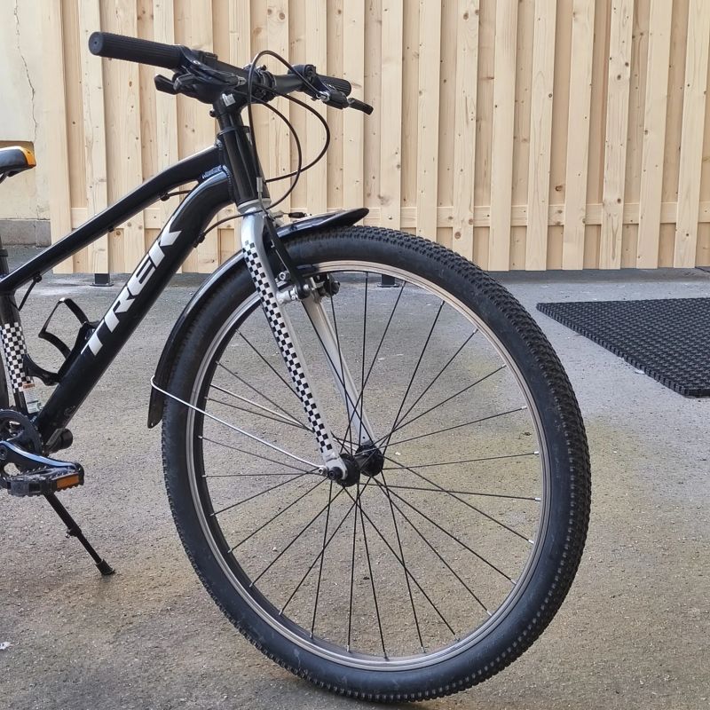 Lehké dětské kolo Trek Wahoo 26 (145-160 cm)