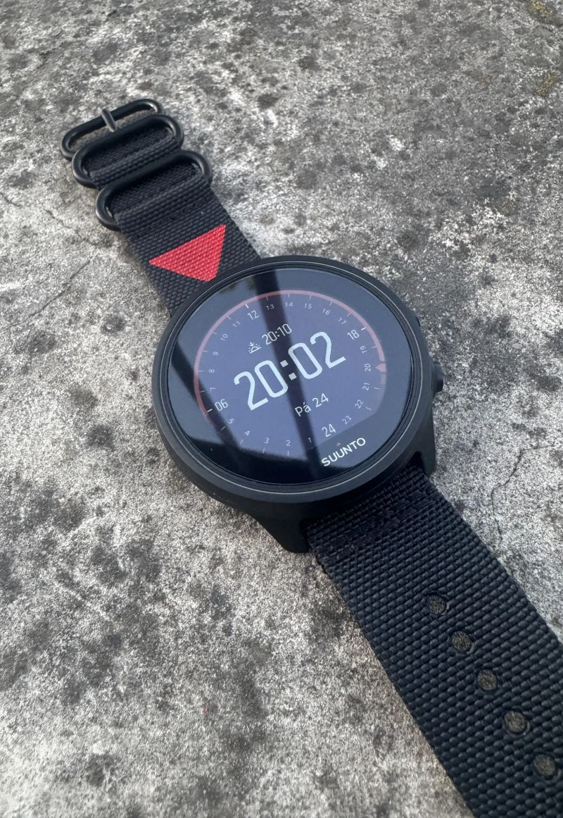 Suunto 9 Baro Charcoal Black Titanium