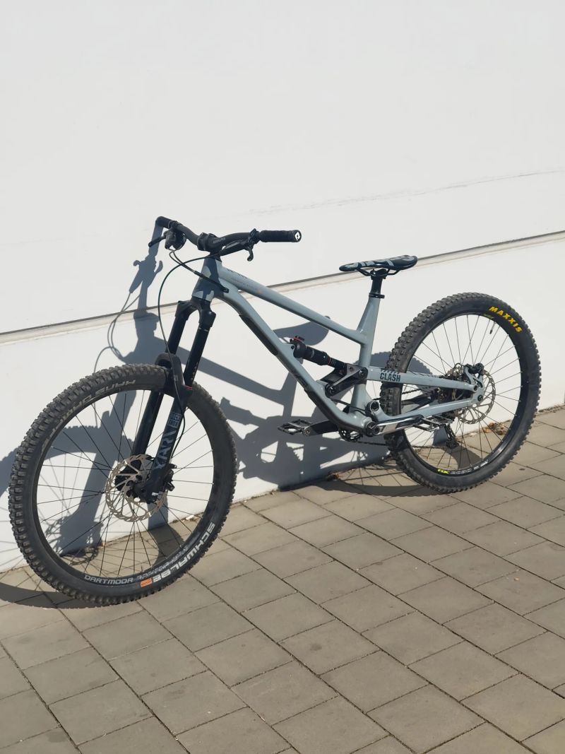 PRODÁM/VYMĚNÍM Commencal Clash 