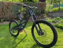Commencal Furious - DH / freeride