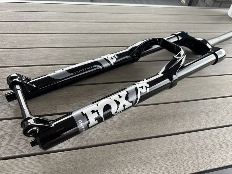 Vidlice FOX Racing Shox 36 Float 29" Rhythm 160 mm