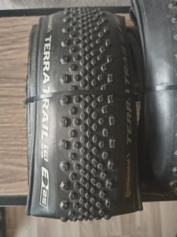 Plášť CONTINENTAL Terra Trail ShieldWall kevlar Black - 700x45C