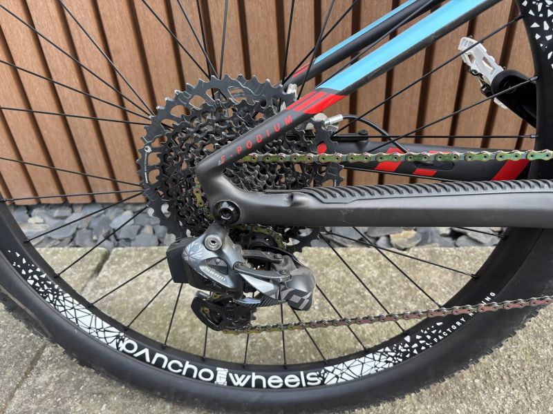 Mondraker F - Podium RR Carbon