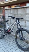 commencal supreme v4.5 high polished