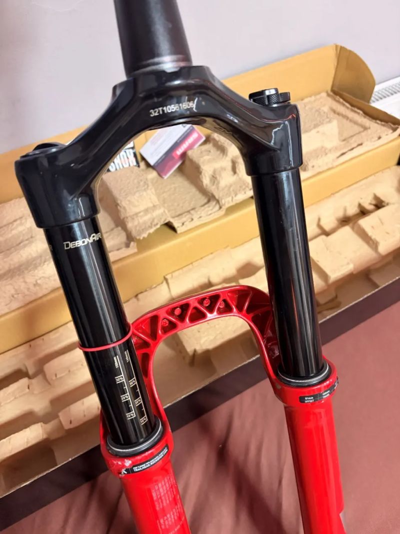Rock Shox Lyrik Ultimate Charger 2.1 RC2