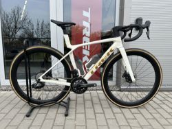 Trek Madone SLR 7 AXS Gen 8, vel. S