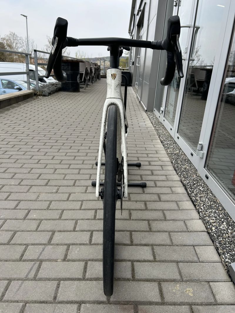 Trek Madone SLR 7 AXS Gen 8, vel. S