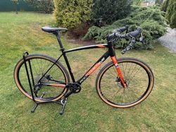 Rock Machine Gravelride 200