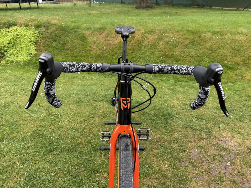 Rock Machine Gravelride 200