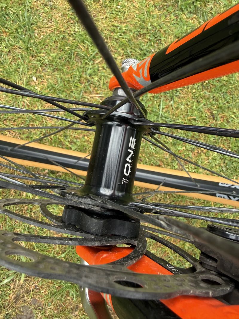 Rock Machine Gravelride 200