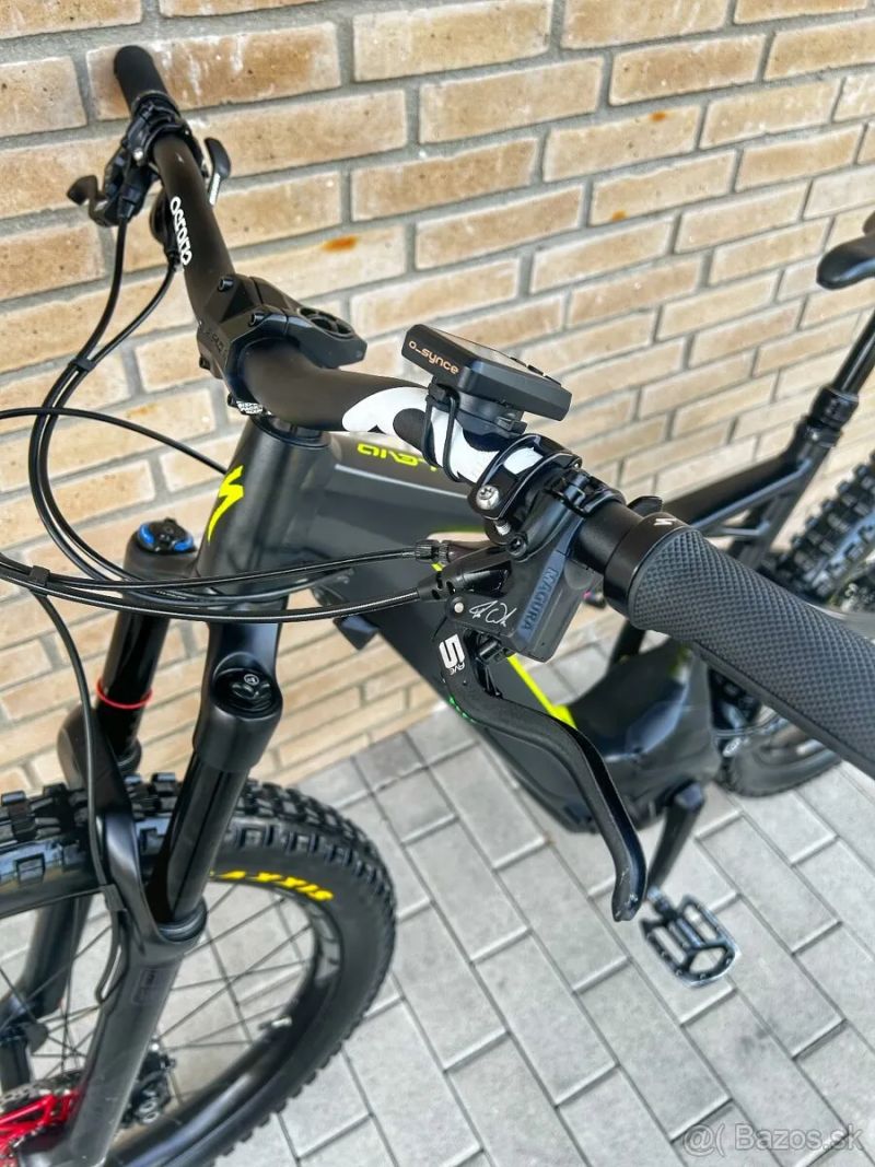 Specialized Turbo Levo FSR / M / 27,5" / 504Wh / 1467 km /