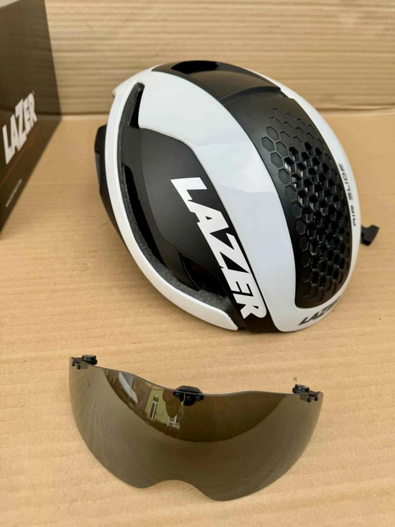 Přilba LAZER BULLET 2.0, vel. M