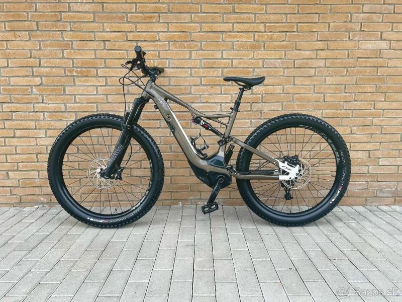 Specialized Turbo Levo FSR / M / 27,5" / 504Wh / 866 km /