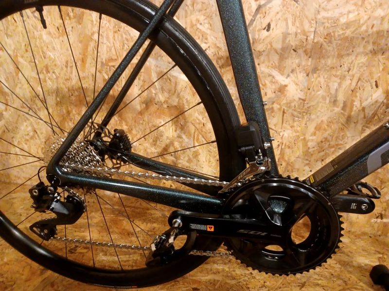 Giant TCR Advanced 1-PC Asphalt Green Di2 2026, velikost rámu S
