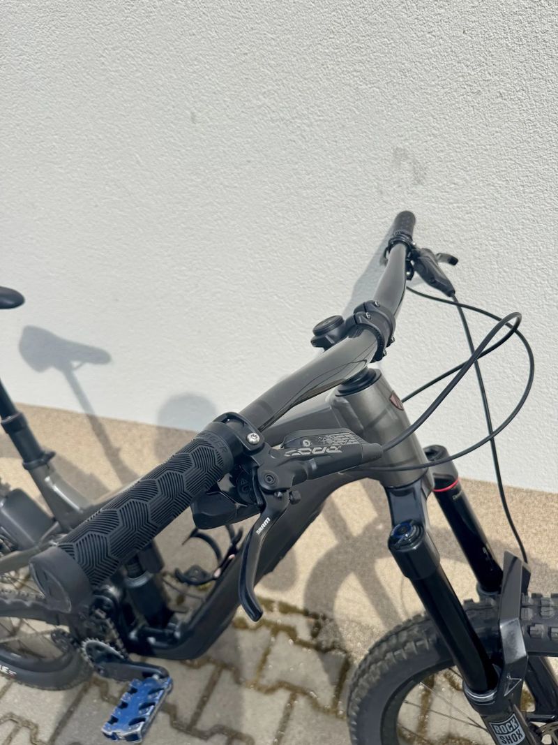 Trek Slash 9 GX AXS