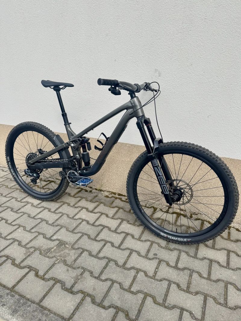 Trek Slash 9 GX AXS
