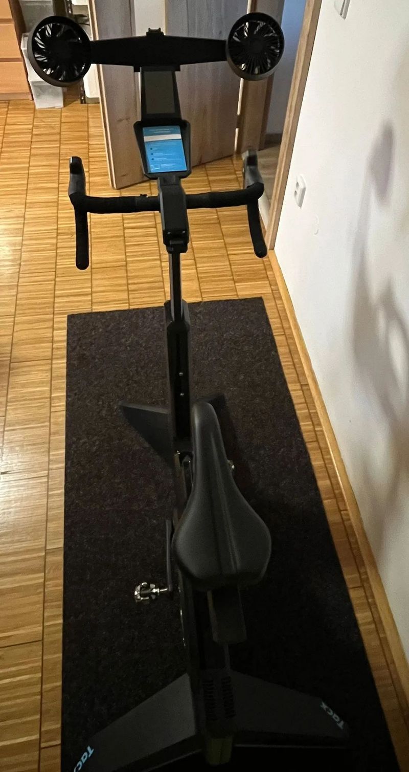 Tacx Neo Bike Smart + Garmin HRM