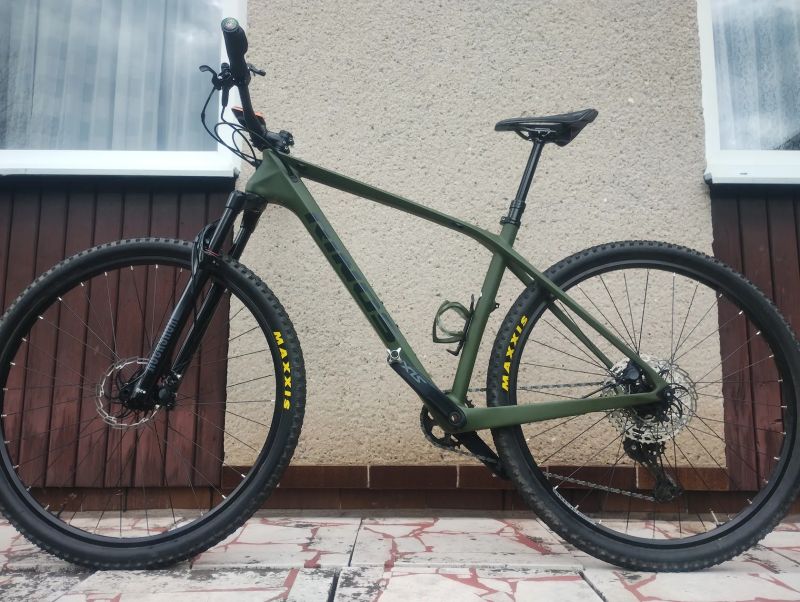 RINOS 10,5 kg - najeto 500 km prodávám z důvodu nevyužití.