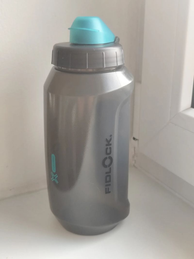 Antibakteriální Magnetická láhev na kolo Fidlock Twist 750 ml