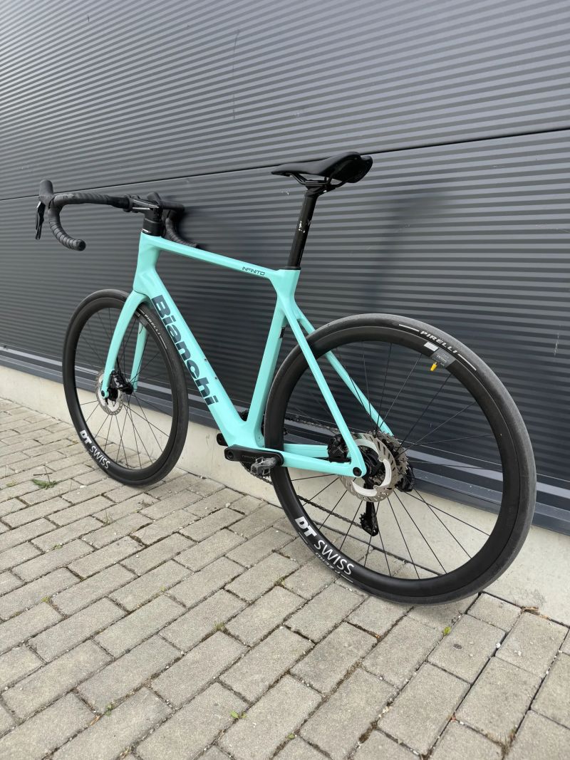 Bianchi Infinito Shimano Ultegra Di2