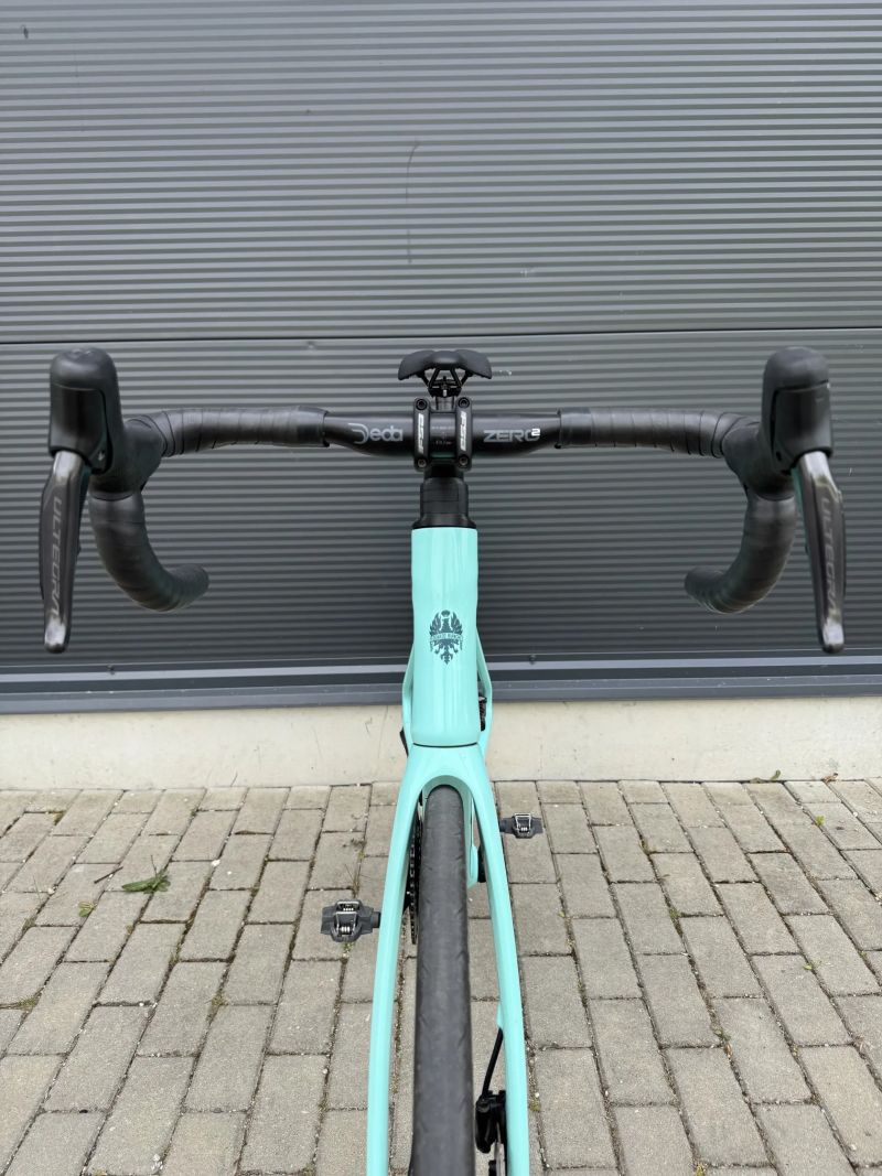 Bianchi Infinito Shimano Ultegra Di2