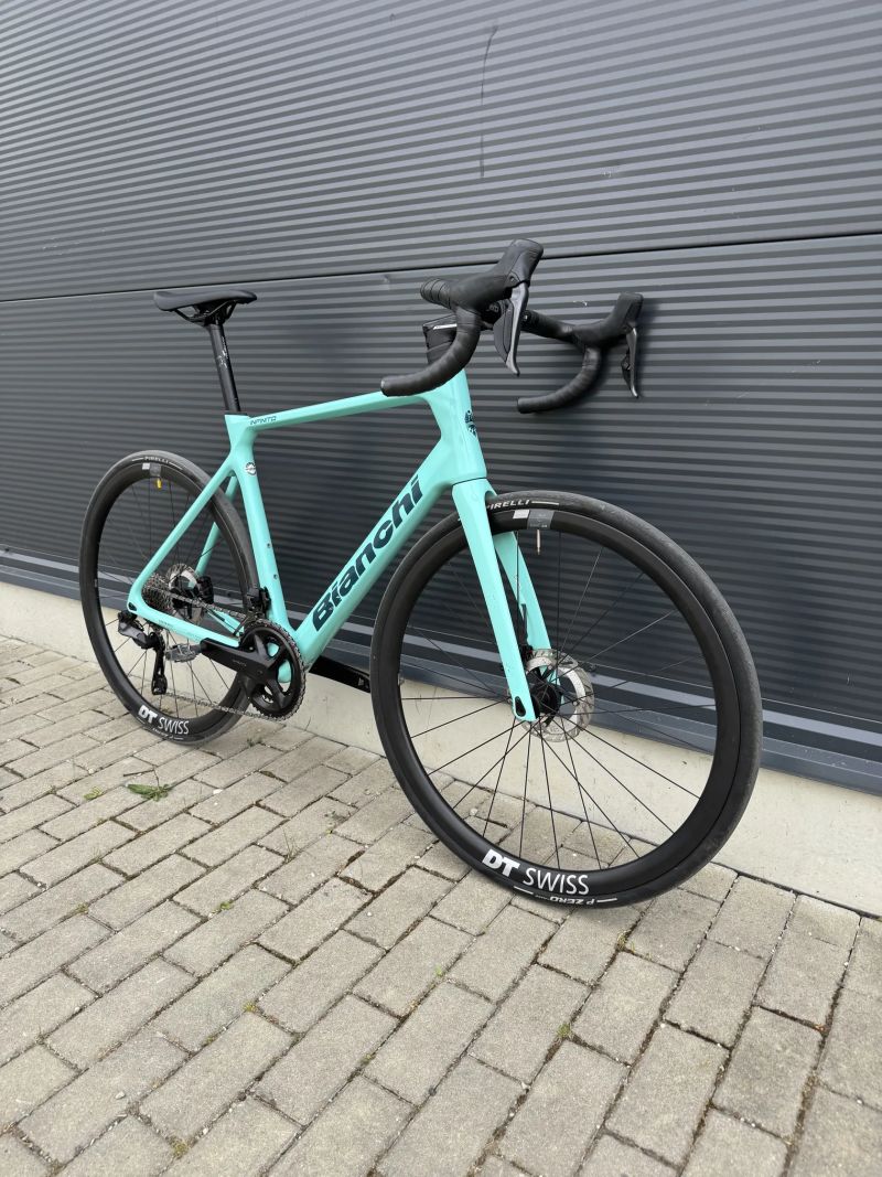 Bianchi Infinito Shimano Ultegra Di2