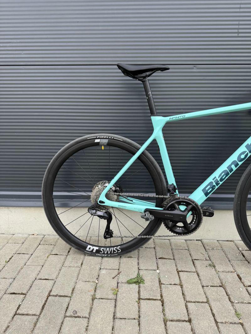 Bianchi Infinito Shimano Ultegra Di2