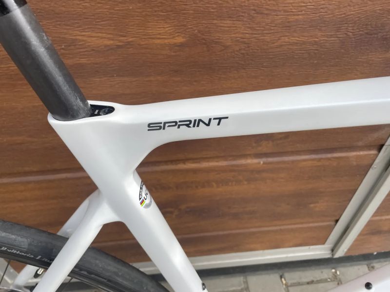 Karbonové silniční kolo Bianchi- 59cm rám - 12 kolco