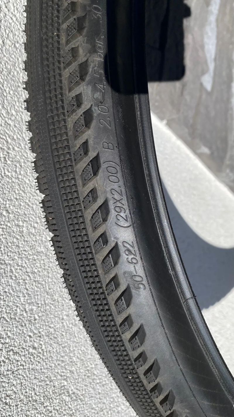 Schwalbe plášť HURRICANE 29x2.00 Addix Performance