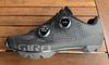 Tretry MTB pánské Giro Sector Black/Dark Shadow, vel.43