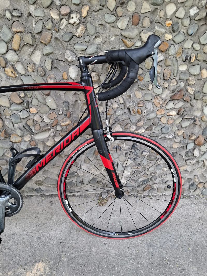 Silniční kolo Merida Ride 300