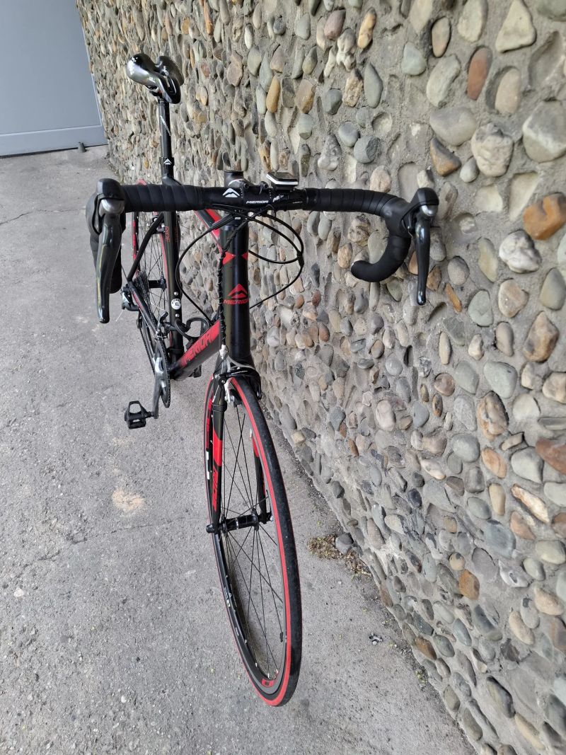 Silniční kolo Merida Ride 300
