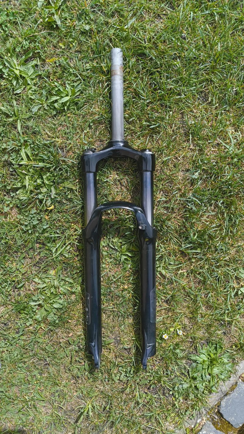 Servisovaná SR Suntour XCR 32 130mm (rychloupínák⚠️ zamykání ze řídítek) 