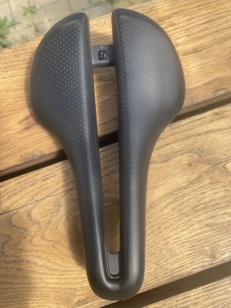 Sedlo Bontrager