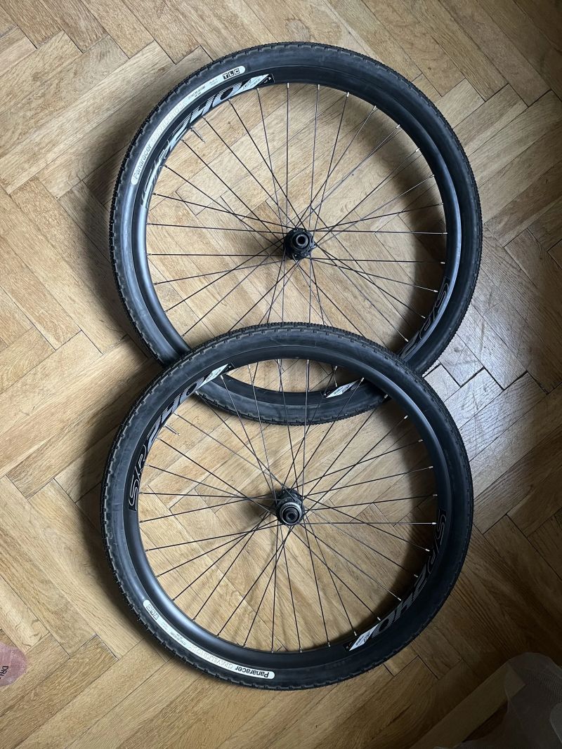Zapletená kola JALCO SR240 650