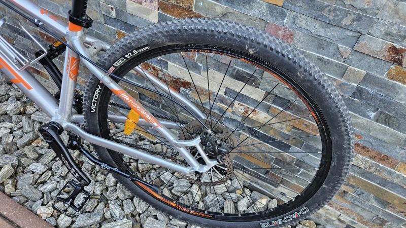 AMULET 27,5 Youngster 1.10 XS, odlehčené, váha výrobce 10,6kg, velmi málo jeté, vše původní 