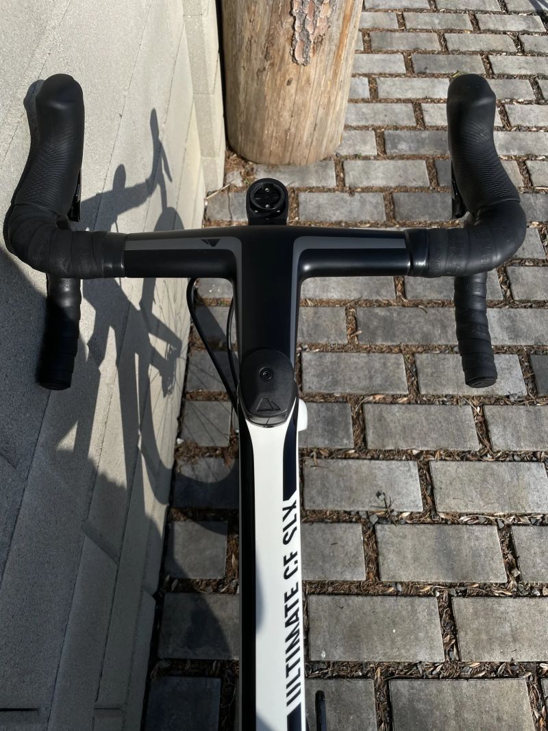 Canyon Ultimate CF SLX 8 Disc eTap