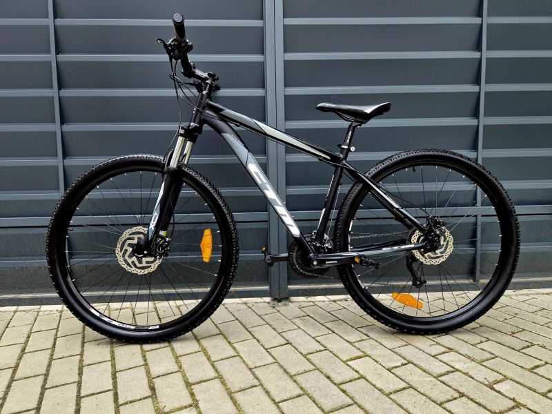 (98)Horské hliníkové kolo CTM 29" 