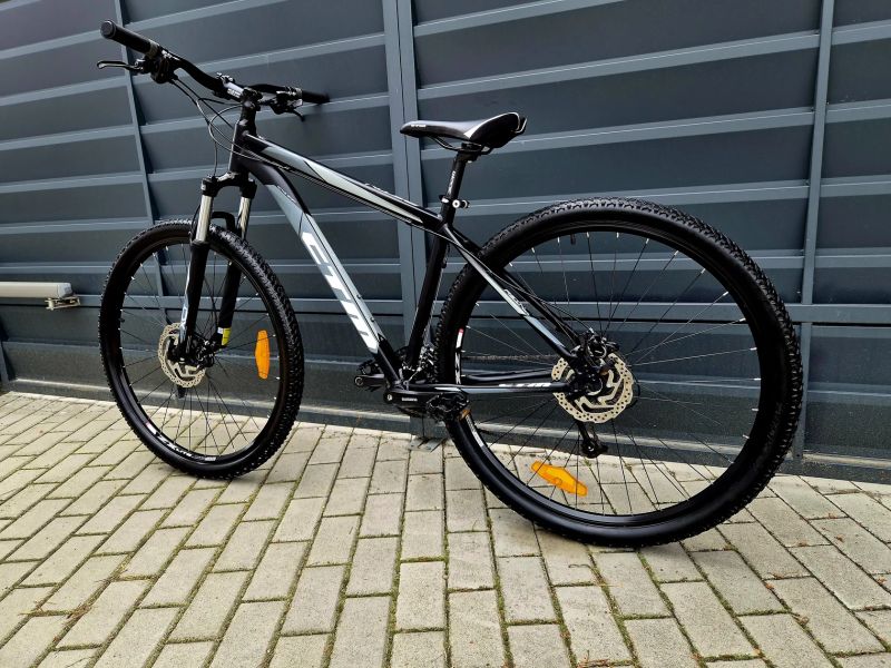 (98)Horské hliníkové kolo CTM 29" 