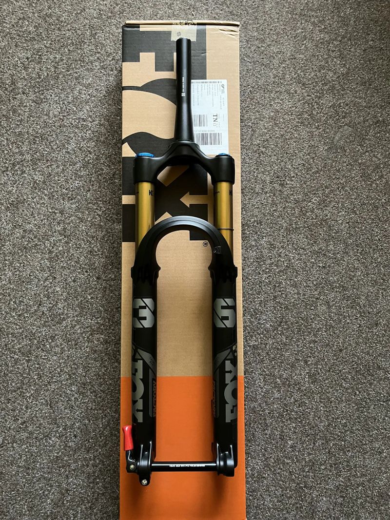 Vidlice FOX 36 Factory 29" | 140mm