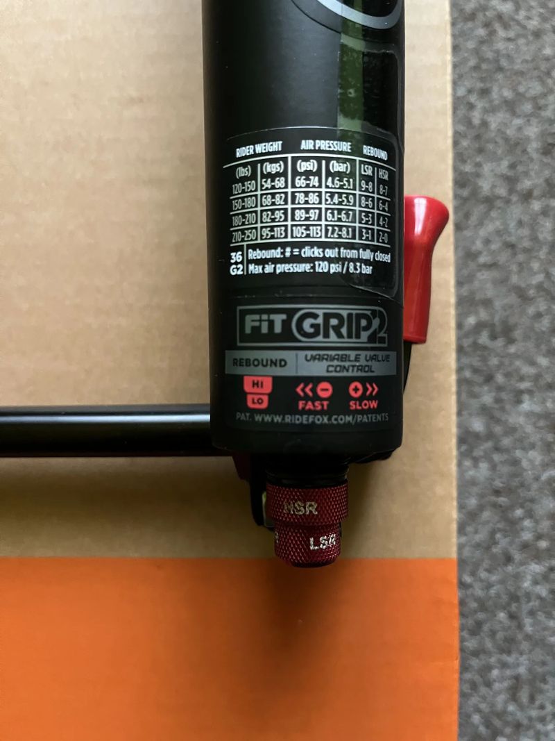 Vidlice FOX 36 Factory 29" | 140mm
