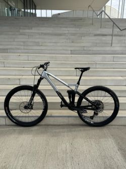 Cube Stereo 140 SL, 27.5",Velikost M Karbon