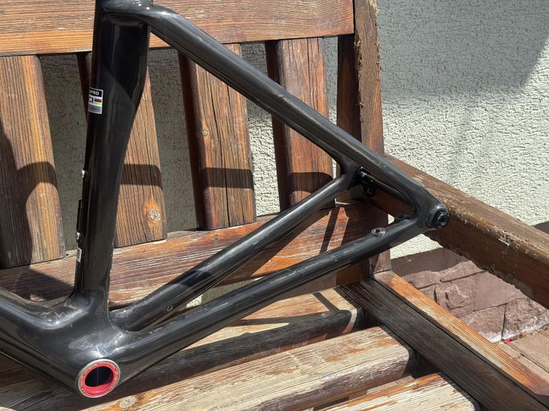 SLEVA - Van Rysel RCR PRO - FRAMESET