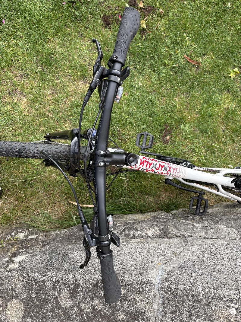Specialized Jynx