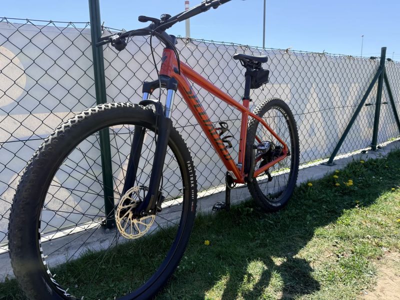 Specialized Rockhopper Comp