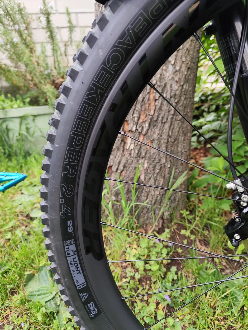 Yeti ARC Turq