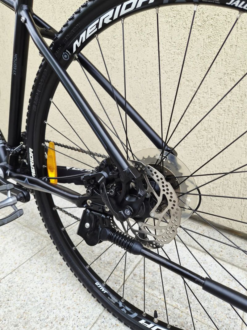 #75 Zánovní Merida Crossway XT edition AIR, pro 170-190cm