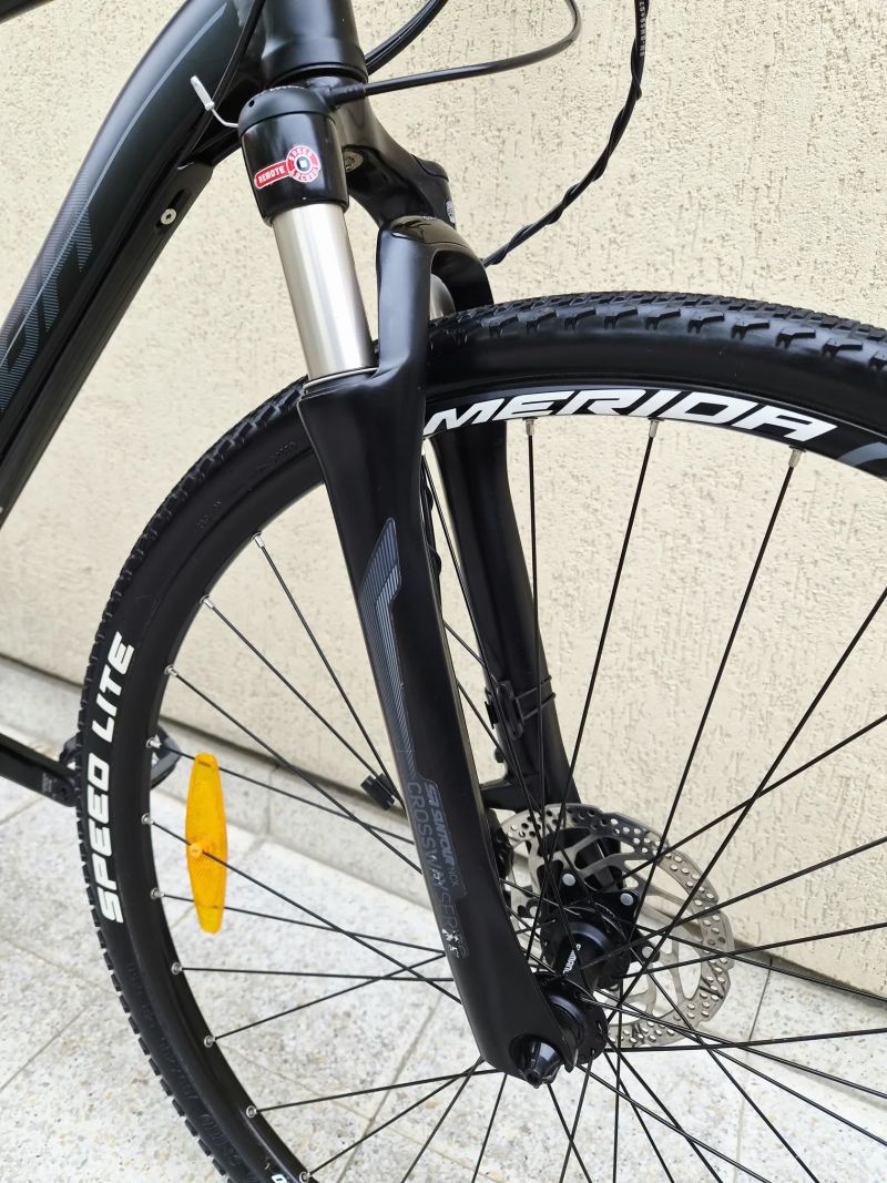 #75 Zánovní Merida Crossway XT edition AIR, pro 170-190cm