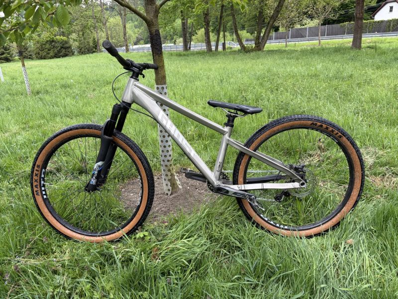 Ghost Nirvana 4x - Pumptrack / dirtjump 