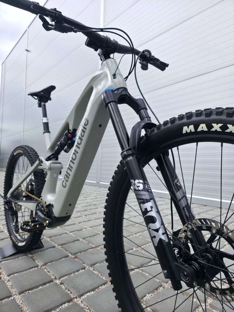 Elektrokolo Cannondale Moterra SL2 2024 600Wh Mullet 29"/27,5" velikost L / Top stav / jen 966km🔥